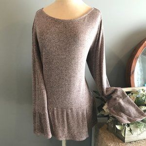 Elle Pink Soft Light Weight Bell Sleeve Sweater